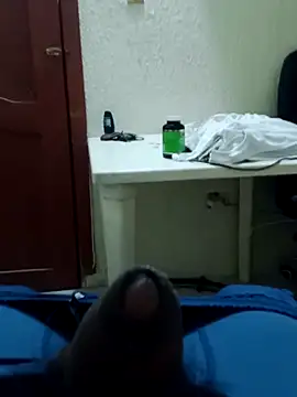 Javier 068 online show from 12, 4, 2026