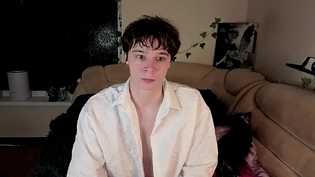 AnthonyCuutie online show from 4, 4, 2026