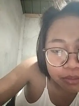 angelpinay44 online show from 2, 7, 2026