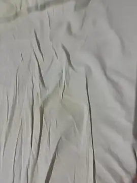 GloriaKariolaki online show from 5, 3, 2026