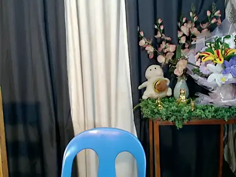 Baby Maxxx online show from 7, 3, 2026