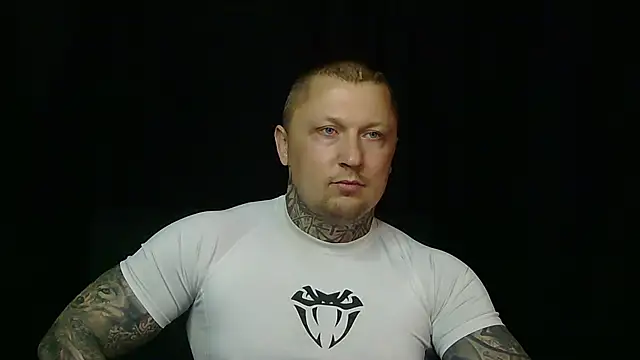 Snapshot of devilWithTats chatting on 3, 5, 2026 devilWithTats online show from 3, 5, 2026