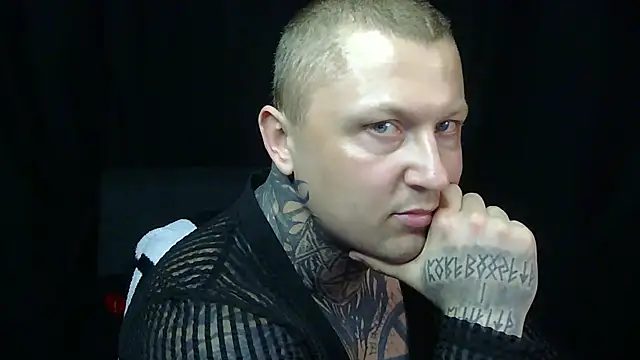 Snapshot of devilWithTats chatting on 20, 5, 2026 devilWithTats online show from 20, 5, 2026