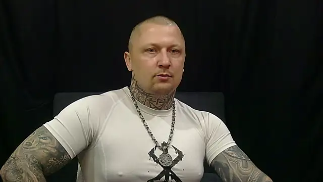 Snapshot of devilWithTats chatting on 29, 5, 2026 devilWithTats online show from 29, 5, 2026