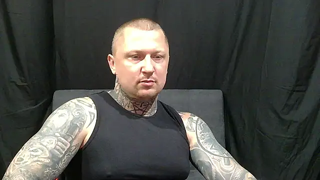 Snapshot of devilWithTats chatting on 6, 6, 2026 devilWithTats online show from 6, 6, 2026