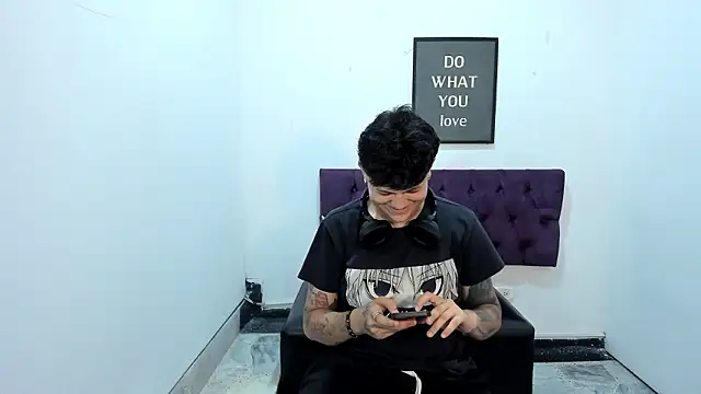 TomBoy Natali online show from 28, 3, 2026