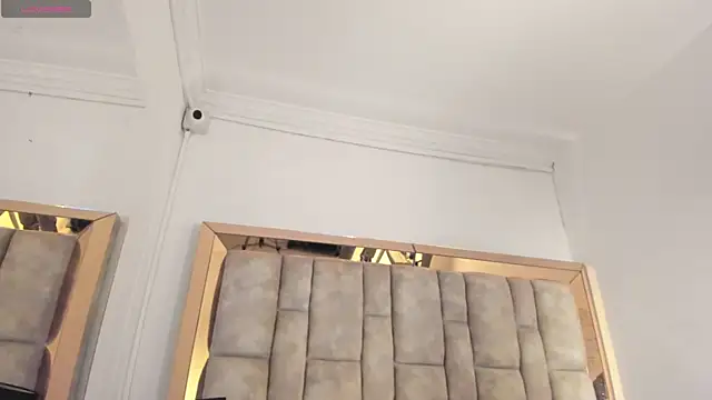 Titan Moreno  online show from 2, 4, 2026