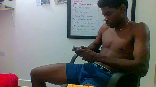 Snapshot of charles_king chatting on 10, 5, 2026 charles king online show from 10, 5, 2026