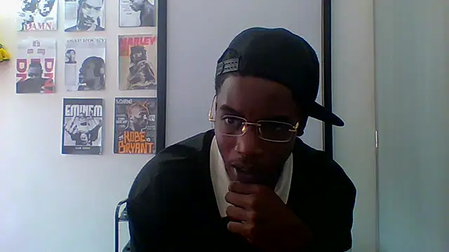 Snapshot of charles_king chatting on 12, 6, 2026 charles king online show from 12, 6, 2026