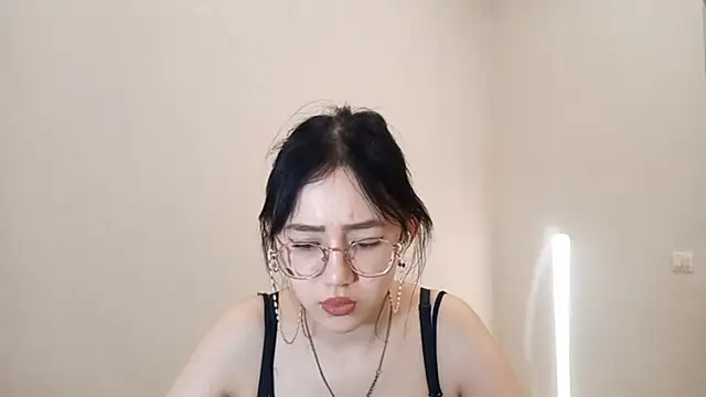 SolvedGlobe online show from 6, 4, 2026