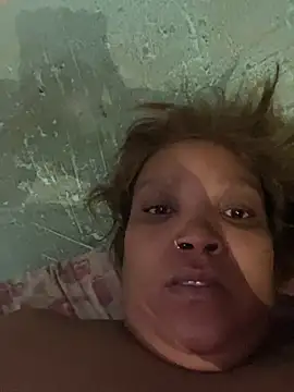 friendlybitch22 online show from 14, 4, 2026