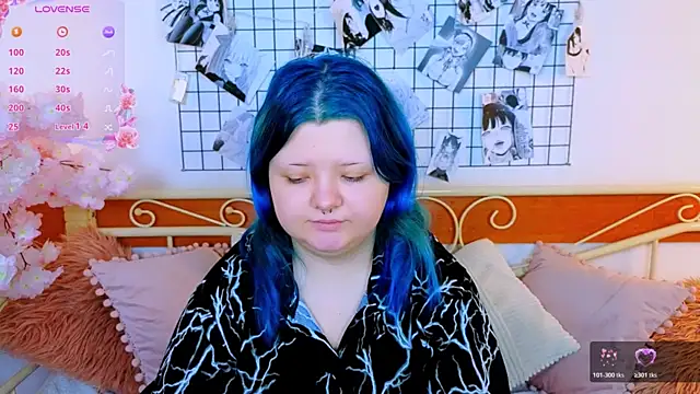 Snapshot of Lunaar_ chatting on 6, 7, 2026 Lunaar online show from 6, 7, 2026