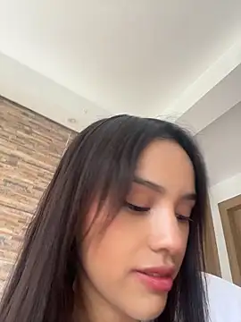 Snapshot of Mia-villalobos chatting on 29, 5, 2026 Mia-villalobos online show from 29, 5, 2026