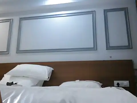 TheSexyGirl69 online show from 7, 4, 2026