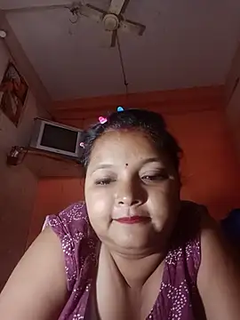 Snapshot of priti_25 chatting on 26, 5, 2026 priti 25 online show from 26, 5, 2026