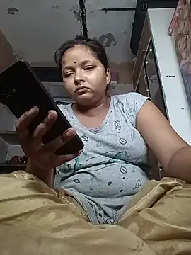 Snapshot of priti_25 chatting on 30, 7, 2026 priti 25 online show from 30, 7, 2026