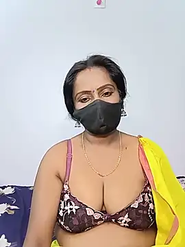Snapshot of misti-boudii chatting on 10, 6, 2026 misti-boudii online show from 10, 6, 2026