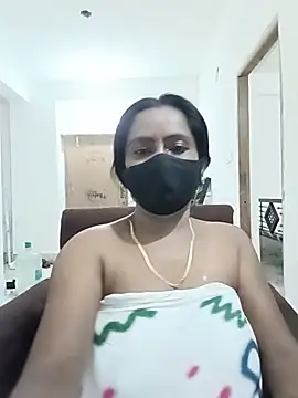 Snapshot of misti-boudii chatting on 27, 6, 2026 misti-boudii online show from 27, 6, 2026