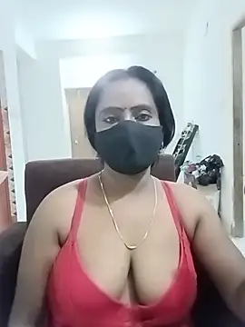 Snapshot of misti-boudii chatting on 4, 7, 2026 misti-boudii online show from 4, 7, 2026