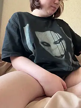 soft focus online show from 11, 4, 2026