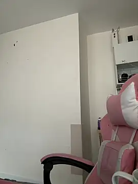 soft focus online show from 12, 4, 2026