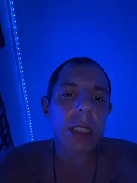 Hugo1993 online show from 7, 7, 2026