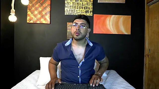 Snapshot of ashwin_koch chatting on 3, 3, 2026 ashwin koch online show from 3, 3, 2026