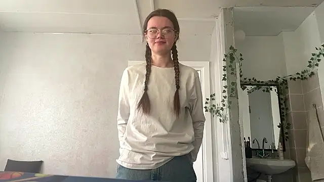 DedraOdneal online show from 4, 3, 2026