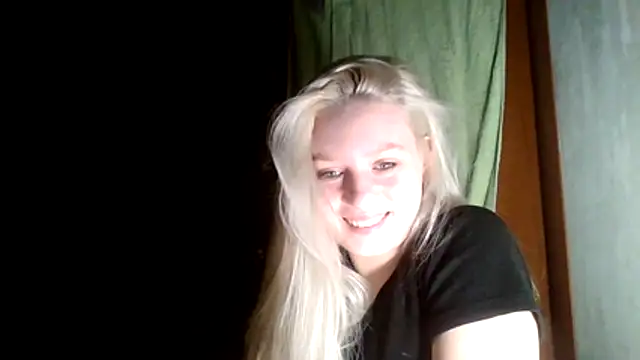 Snapshot of Glowing_Jessica chatting on 2, 3, 2026 Glowing Jessica online show from 2, 3, 2026