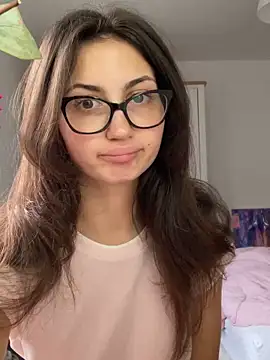 Snapshot of Ellamay06 chatting on 1, 3, 2026 Ellamay06 online show from 1, 3, 2026