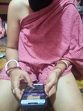 Couple hot999 online show from 10, 3, 2026