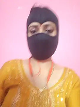 Couple hot999 online show from 13, 5, 2026
