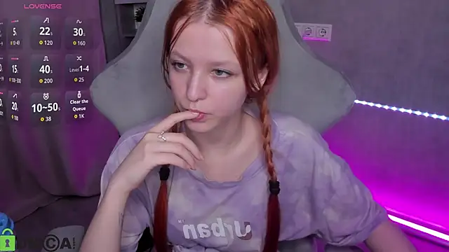 Emma Dusk online show from 15, 5, 2026