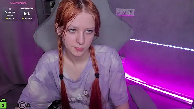 Emma Dusk online show from 16, 5, 2026