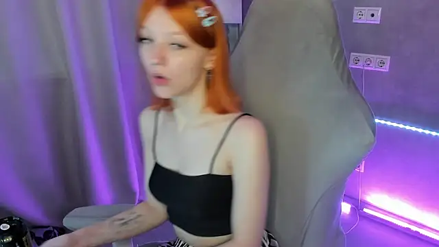 Emma Dusk online show from 19, 7, 2026