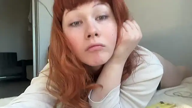 Snapshot of AlexaGudz chatting on 3, 6, 2026 AlexaGudz online show from 3, 6, 2026