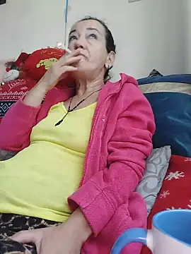 Snapshot of anayss17 chatting on 11, 5, 2026 anayss17 online show from 11, 5, 2026