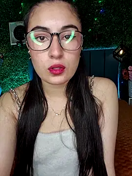 Snapshot of Cataa_Hill chatting on 5, 5, 2026 Cataa Hill online show from 5, 5, 2026