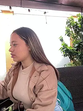 Baby Pink Love online show from 25, 3, 2026