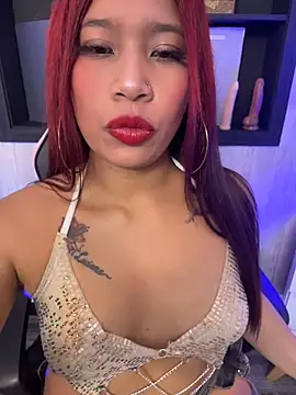 Snapshot of Cherry_Charlottee chatting on 24, 4, 2026 Cherry Charlottee online show from 24, 4, 2026