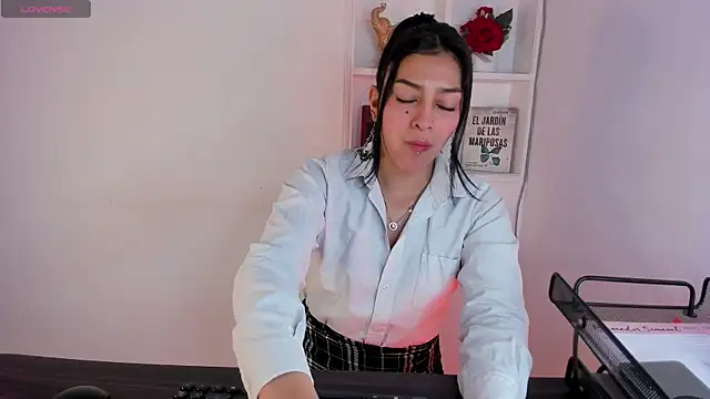 jaade doll online show from 9, 4, 2026