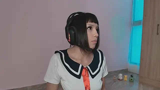 Snapshot of ling_meow chatting on 30, 7, 2026 ling meow online show from 30, 7, 2026