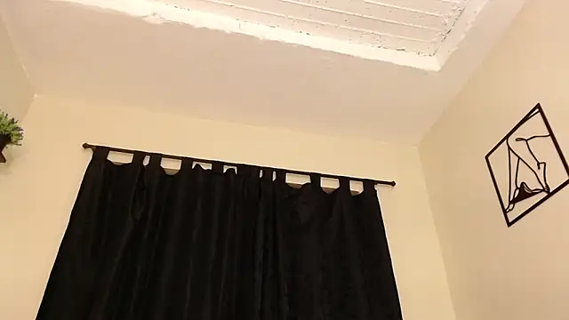 LyriaDiamond  online show from 21, 3, 2026