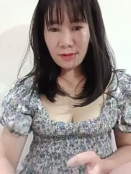 Snapshot of Bondgirl_9 chatting on 1, 8, 2026 Bondgirl 9 online show from 1, 8, 2026
