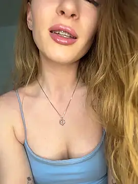 Little Candy 18 online show from 18, 5, 2026