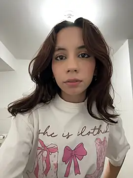 Snapshot of Nicole_Cute04 chatting on 25, 7, 2026 Nicole Cute04 online show from 25, 7, 2026