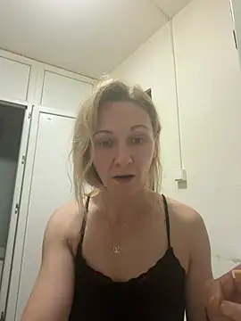 Secret Ladyx online show from 1, 6, 2026