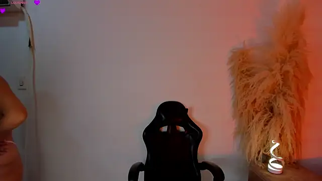 CristineRain online show from 4, 6, 2026
