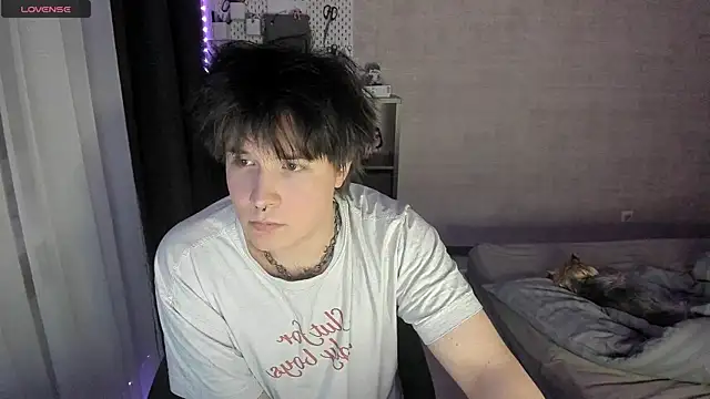 Snapshot of MIya_Chinen chatting on 3, 3, 2026 MIya Chinen online show from 3, 3, 2026