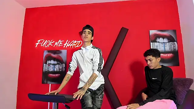 SKYN MAN online show from 14, 3, 2026